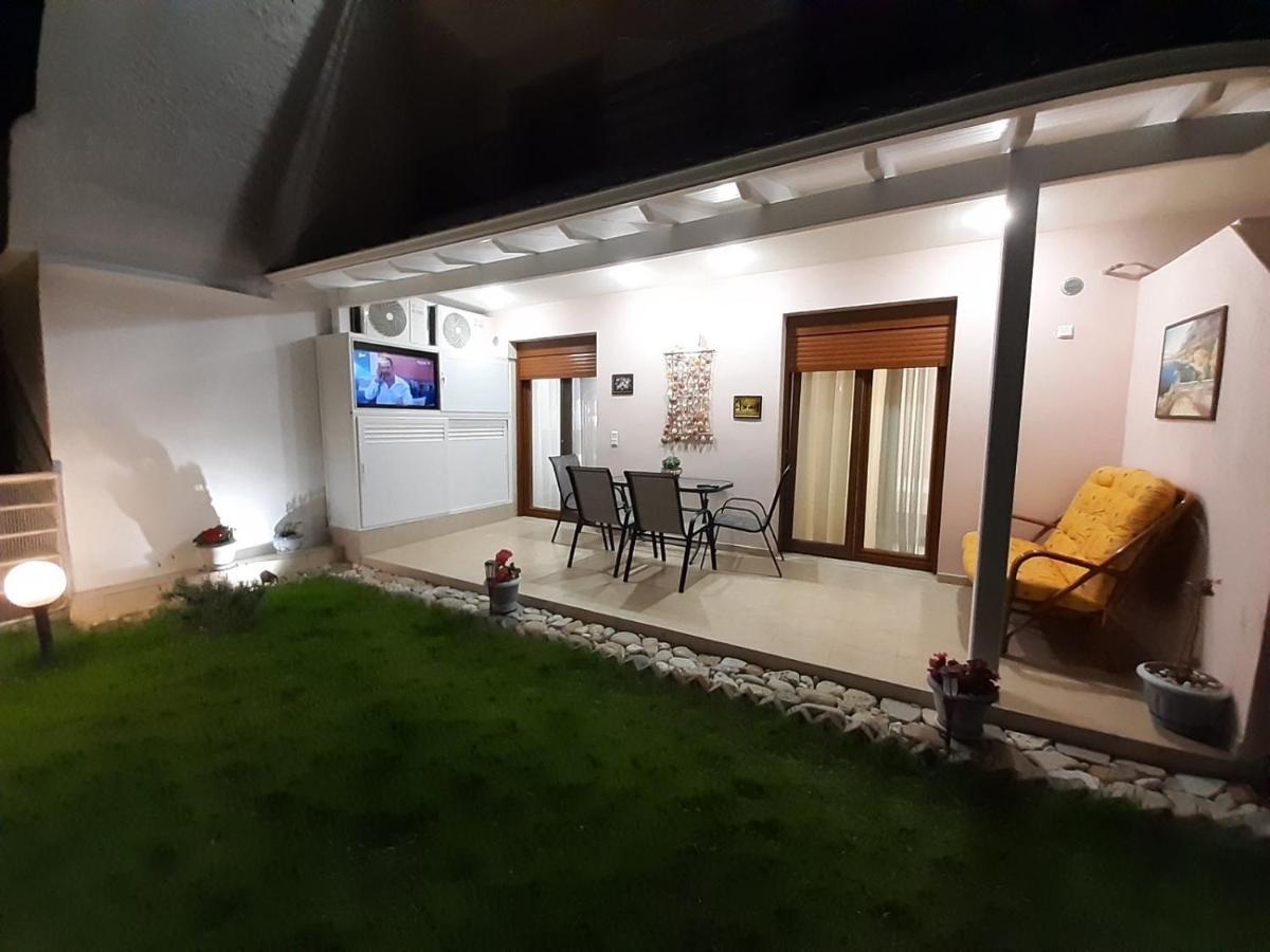 Modern Apartment Kallithea 1 Bagian luar foto