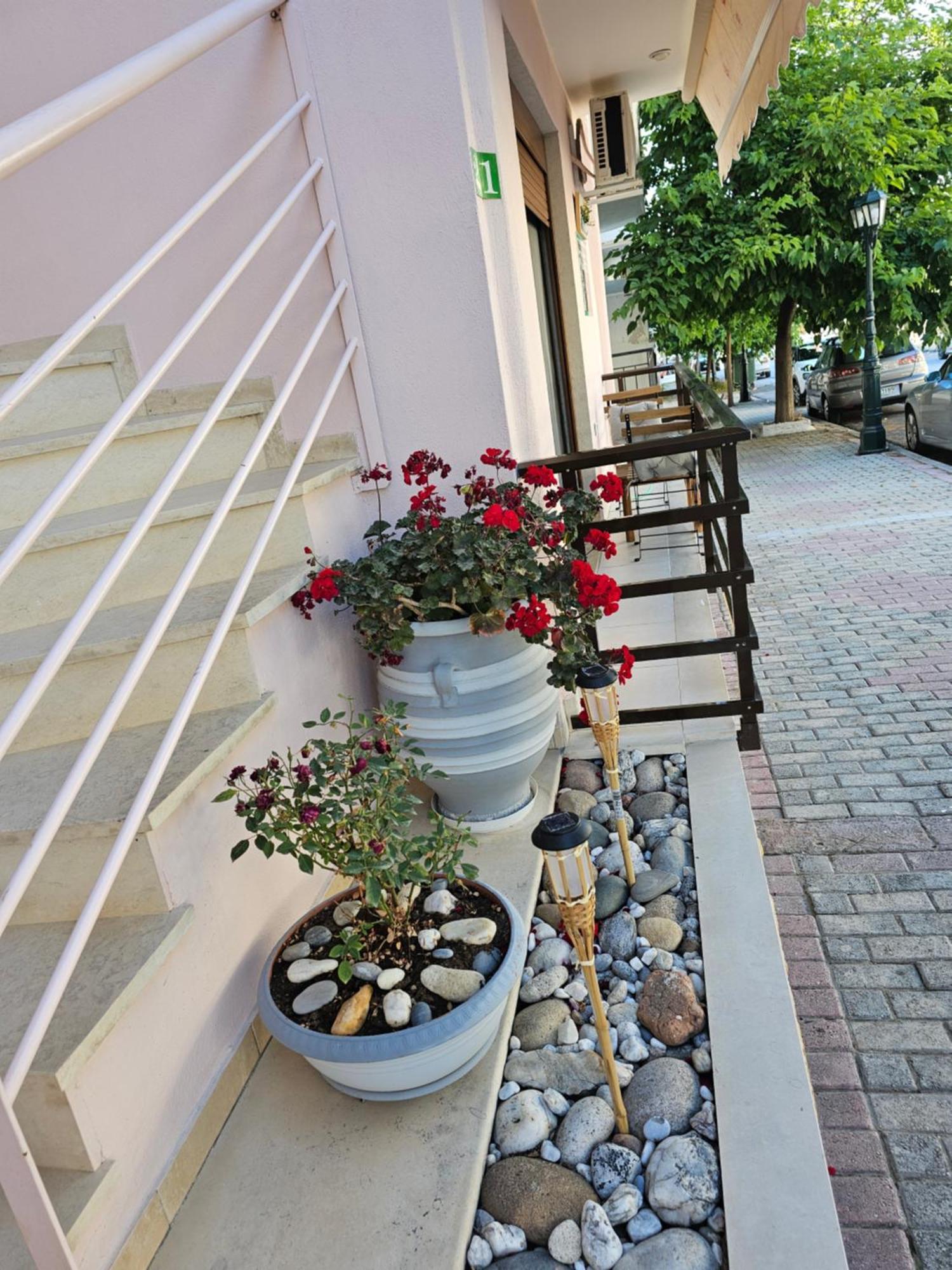 Modern Apartment Kallithea 1 Bagian luar foto